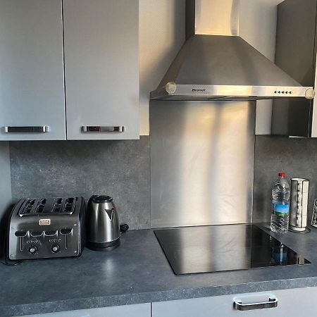 Grand F4 De 71M2 Pour 6 Personnes En Plein Centre Ville Arpajon Exteriör bild