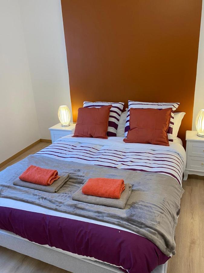 Grand F4 De 71M2 Pour 6 Personnes En Plein Centre Ville Arpajon Exteriör bild