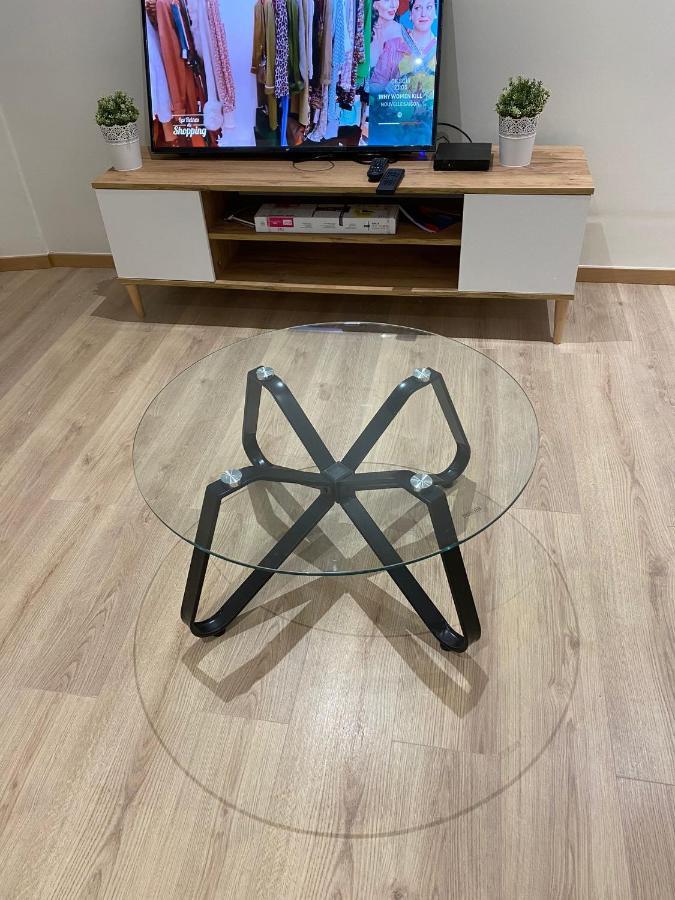 Grand F4 De 71M2 Pour 6 Personnes En Plein Centre Ville Arpajon Exteriör bild