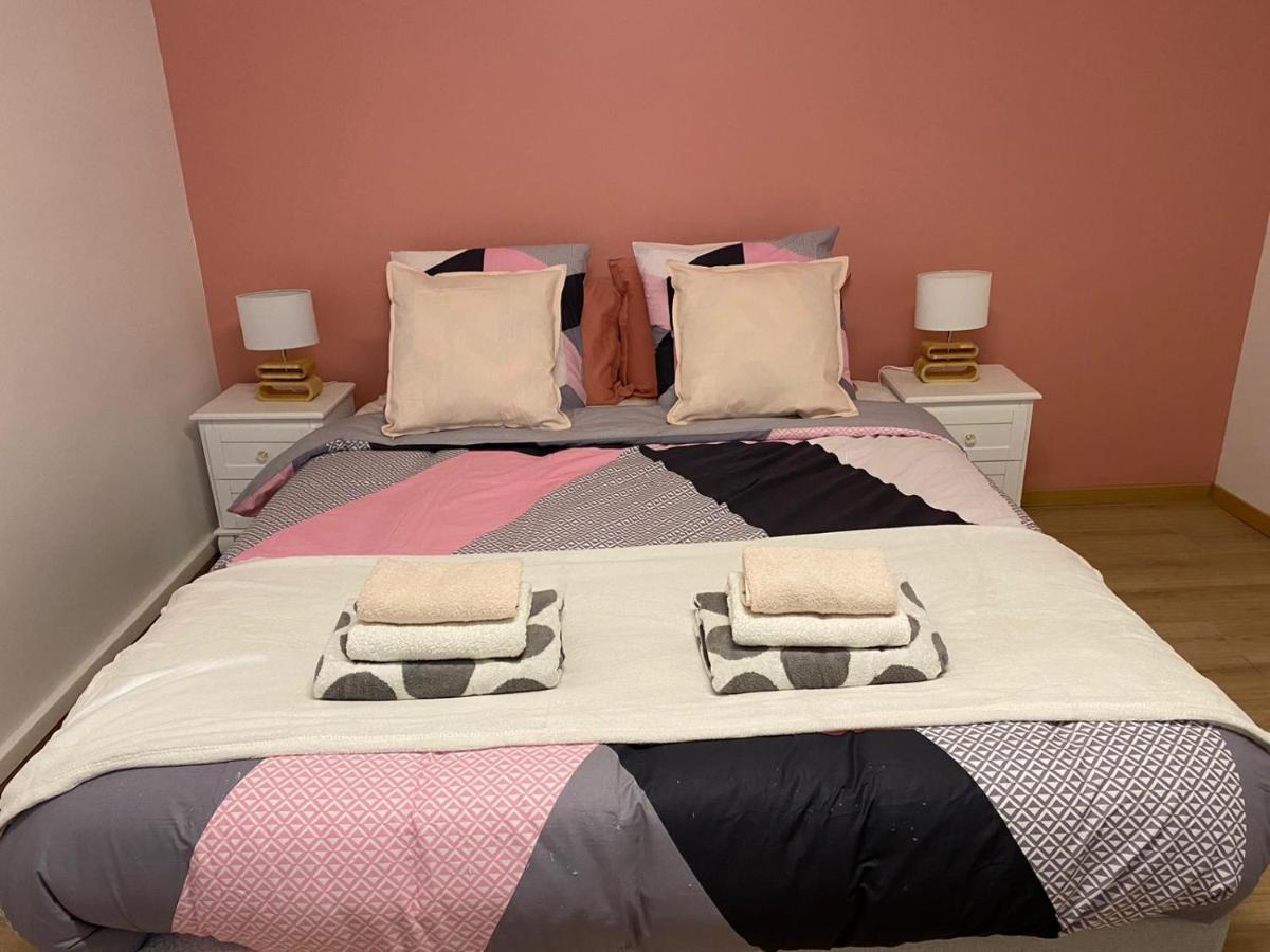Grand F4 De 71M2 Pour 6 Personnes En Plein Centre Ville Arpajon Exteriör bild